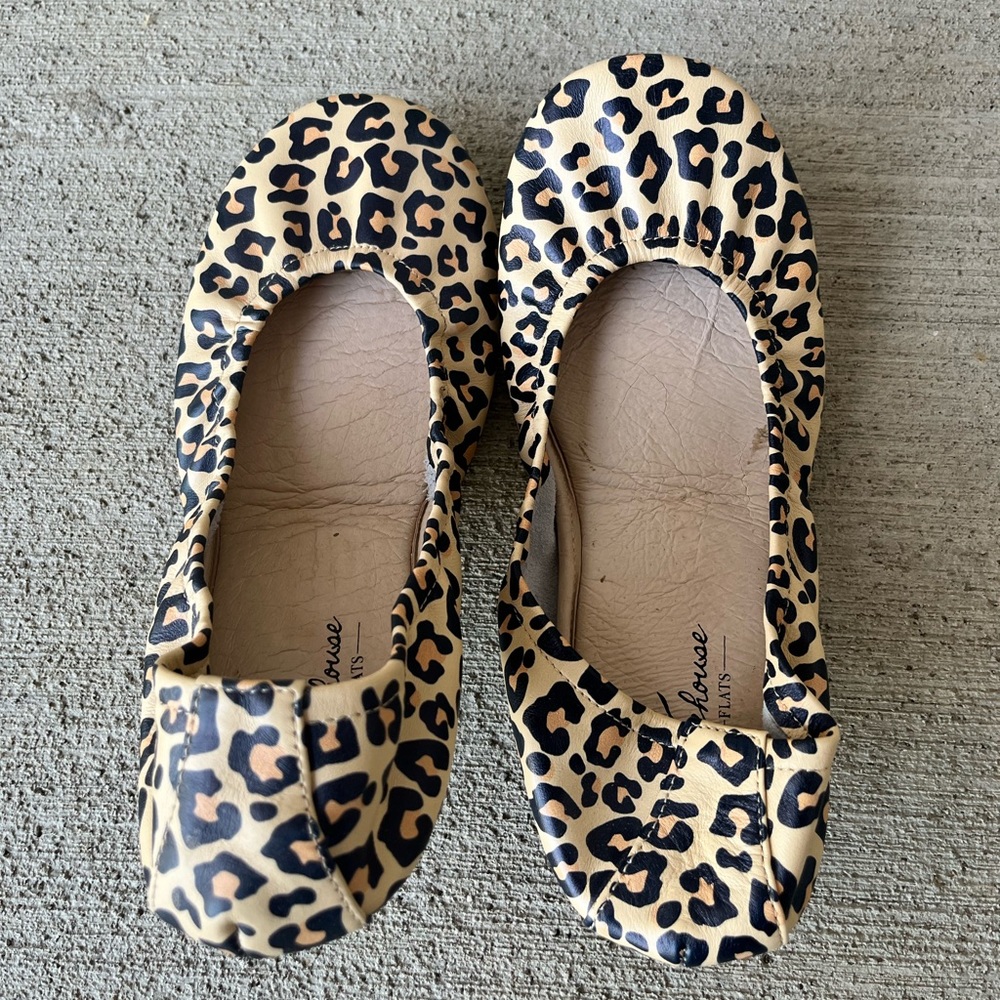 Storehouse Flats-Size 7